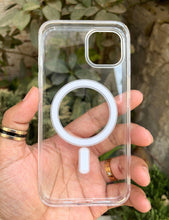 Load image into Gallery viewer, Transparent Magsafe premium case for Apple Iphone 15 Pro
