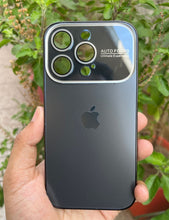 Load image into Gallery viewer, Black Auto Focus Luxury Design Case For Apple Iphone 14 Pro Max
