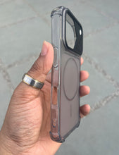 Load image into Gallery viewer, Black Edge To Edge Drop Protection Clear Case For Apple Iphone 17
