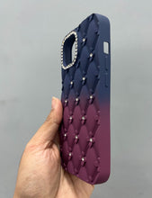 Load image into Gallery viewer, Ombre Blue Wine Diamond Flower Case For Apple Iphone 15

