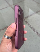 Load image into Gallery viewer, Cherry Red Hard Convert Magsafe Case For Apple Iphone 17
