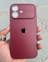 Load image into Gallery viewer, Cherry Red Electroplated Chrome Glass Lense Case For Apple Iphone 17
