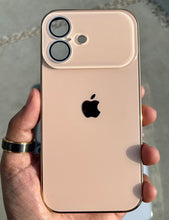 Load image into Gallery viewer, Desert Gold 17 Series Look Inspired Case For Apple Iphone 16
