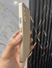 Load image into Gallery viewer, Golden Hard Pc premium case for OnePlus Nord
