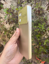Load image into Gallery viewer, Golden auto focus soft case for OnePlus Nord CE 2
