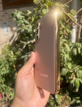 Load image into Gallery viewer, Golden Electroplated Chrome Glass Lense Case For Samsung Galaxy S23 Fe
