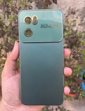 Load image into Gallery viewer, Green auto focus soft case for OnePlus Nord CE 2
