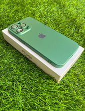 Load image into Gallery viewer, Green Hard Pc premium case for Apple Iphone 14 Pro
