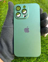 Load image into Gallery viewer, Green Hard Pc premium case for Apple Iphone 14 Pro
