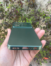 Load image into Gallery viewer, Green auto focus soft case for OnePlus Nord CE 2
