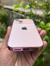 Load image into Gallery viewer, Rose Gold Auto Focus Luxury Design Case For Apple Iphone 15 Plus
