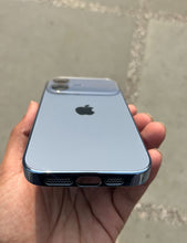 Load image into Gallery viewer, Sierra Blue Auto Focus Luxury Design Case For Apple Iphone 16 Plus
