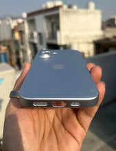 Load image into Gallery viewer, Silver Hard Pc premium case for Apple Iphone 16
