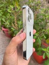 Load image into Gallery viewer, White Auto Focus Luxury Design Case For Apple Iphone 14 Pro
