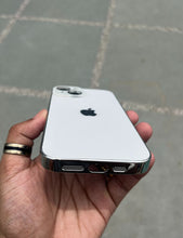 Load image into Gallery viewer, White Electroplated Chrome Glass Lense Case For Apple Iphone 14 Plus
