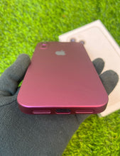 Load image into Gallery viewer, Purple Hard Pc premium case for Apple Iphone XR
