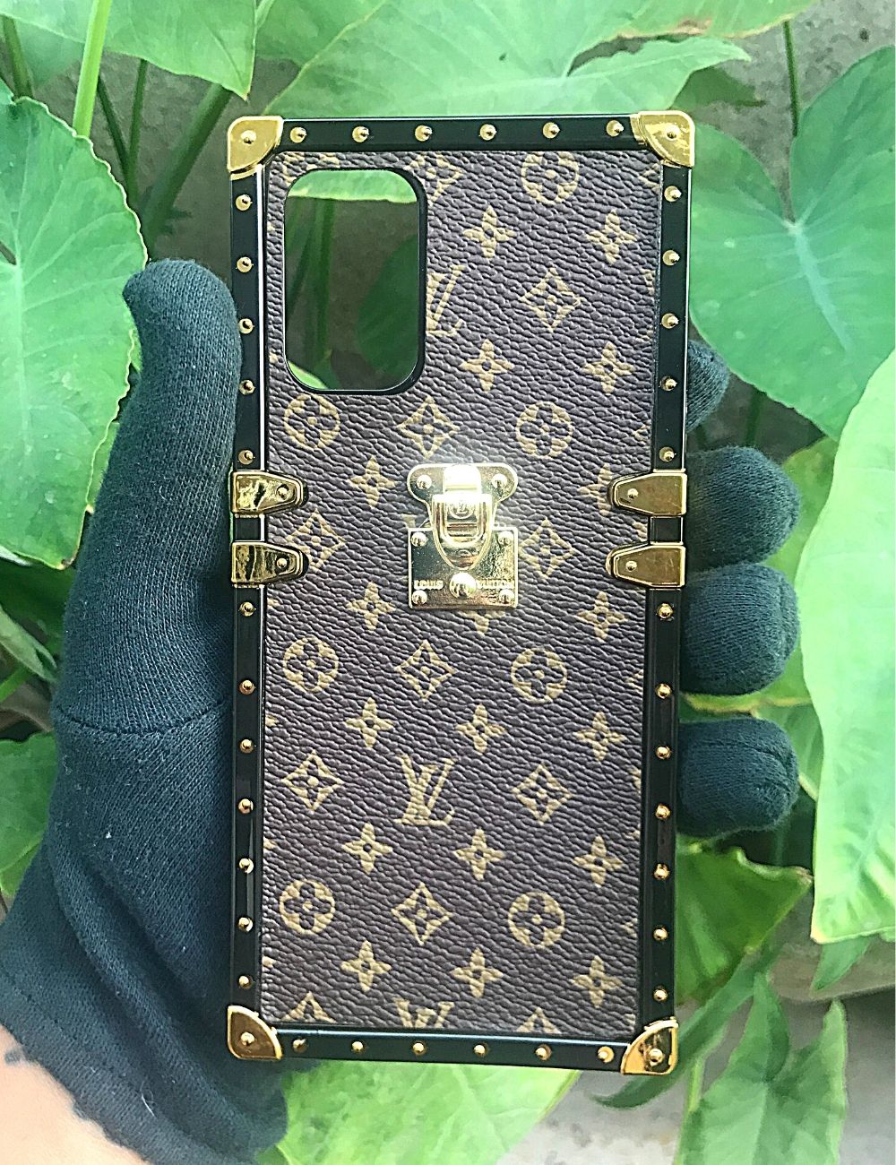 Square LV Leather Premium case for Apple Oneplus 9R – Caselolo