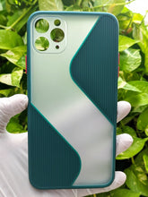 Load image into Gallery viewer, Green Flash Grip Silicone case For Apple iphone 11 Pro Max
