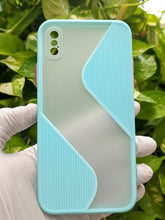 Load image into Gallery viewer, Sea Blue Flash Grip Silicone case For Apple iphone X/XS
