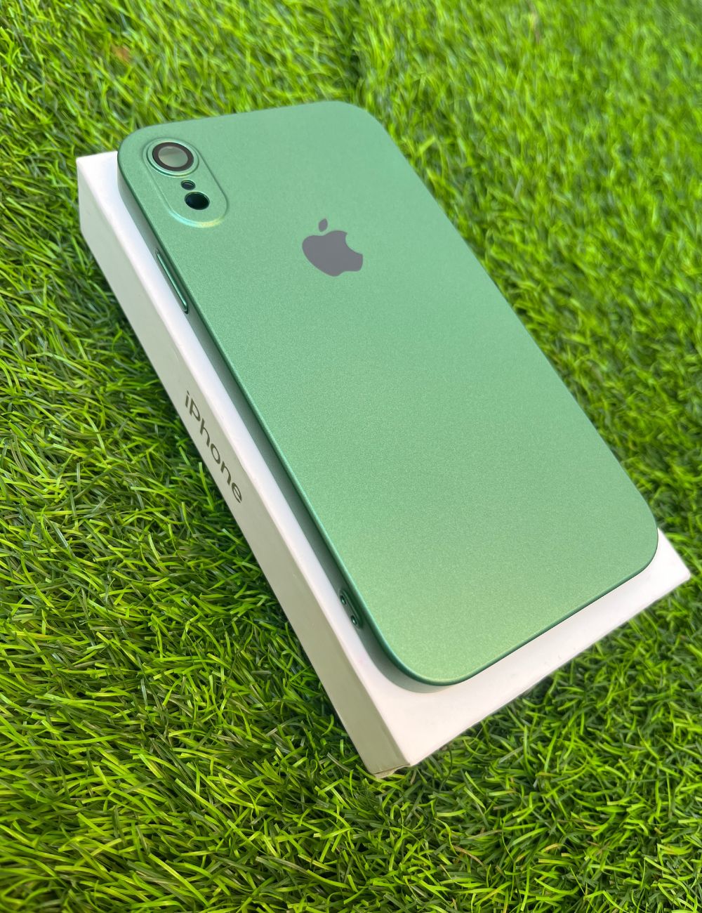 Green Hard Pc premium case for Apple Iphone XR