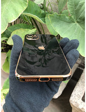 Load image into Gallery viewer, Black 6D chrome with lense silicone case for Apple Iphone 11
