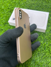Load image into Gallery viewer, Golden Hard Pc premium case for Apple Iphone X/XS
