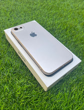 Load image into Gallery viewer, Golden Hard Pc premium case for Apple Iphone 7/8
