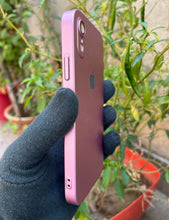 Load image into Gallery viewer, Rose Gold Hard Pc premium case for Apple Iphone XR
